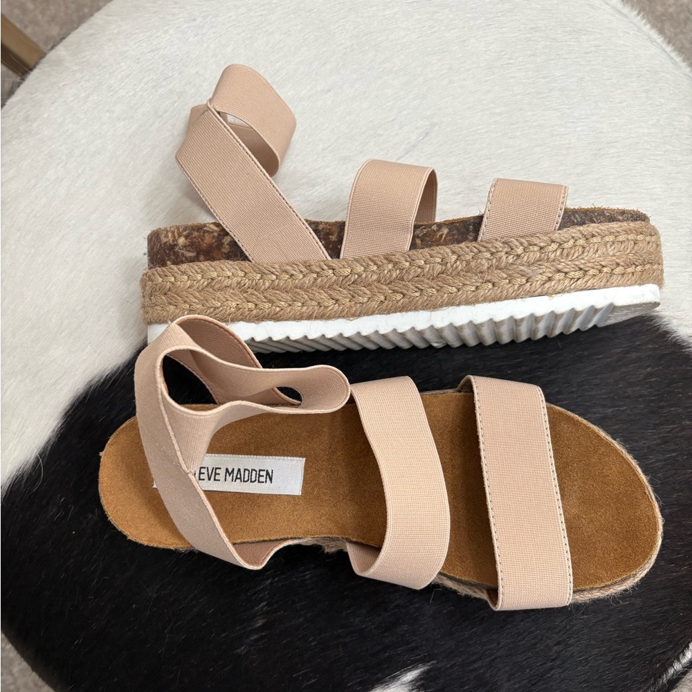 Steve Madden Women's Kimmie Wedge Sandal
